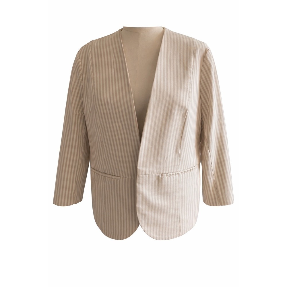Torrid Cream Tan Stripe Blazer Size 2 2X Open Front Career Quiet Luxury